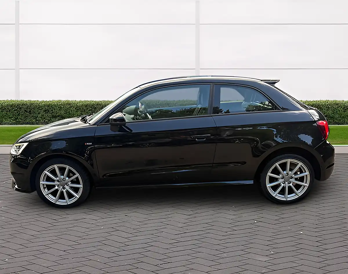 Used 2017 Audi A1 S Line Black - Interior and Exterior details 6