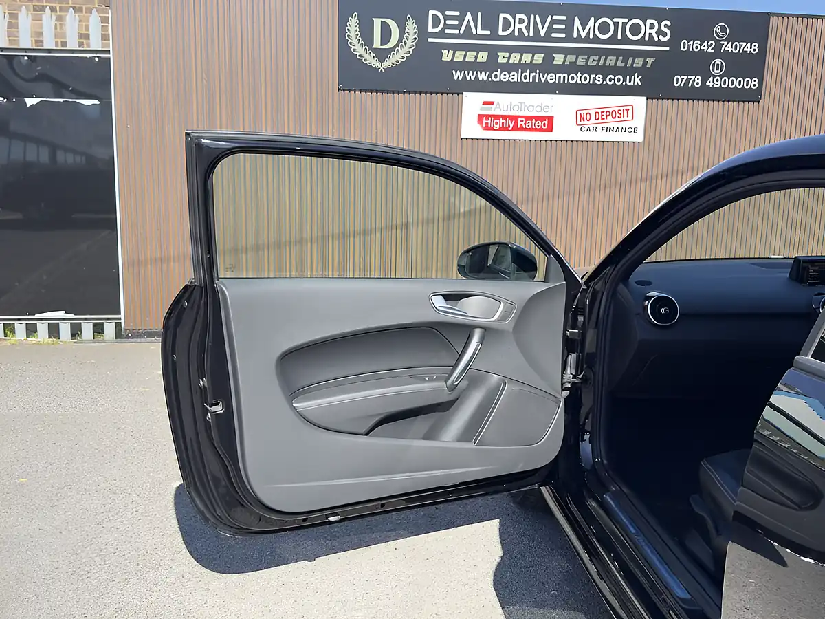 Used 2017 Audi A1 S Line Black - Interior and Exterior details 7