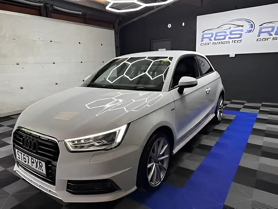 Used 2017 Audi A1 S Line White - Interior and Exterior details 4
