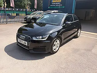 Used 2017 Audi A1 Se Black - Interior and Exterior details 4