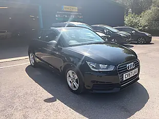 Used 2017 Audi A1 Se Black - Interior and Exterior details 8