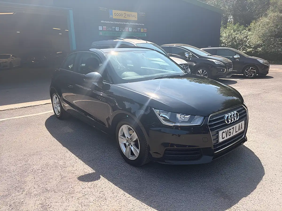 Used 2017 Audi A1 Se Black - Interior and Exterior details 8