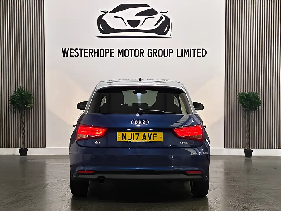 Used 2017 Audi A1 Se Blue - Interior and Exterior details 12
