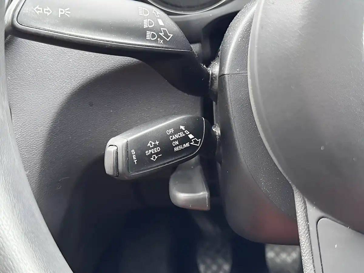 Used 2017 Audi A1 Se Yellow - Interior and Exterior details 20