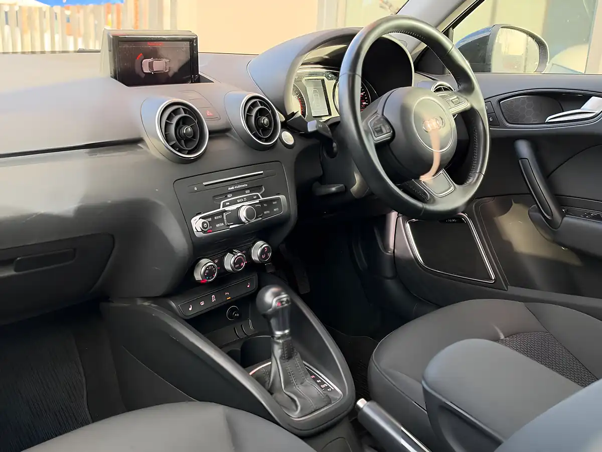 Used 2017 Audi A1 Sport Black - Interior and Exterior details 3