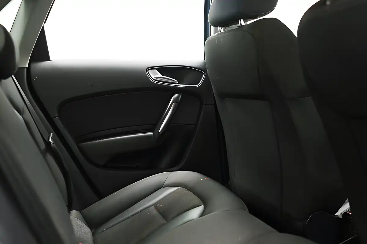 Used 2017 Audi A1 Sport Blue - Interior and Exterior details 10