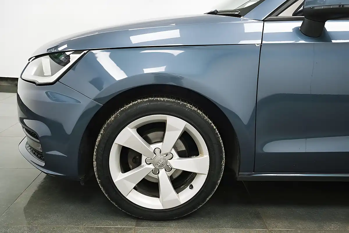 Used 2017 Audi A1 Sport Blue - Interior and Exterior details 13