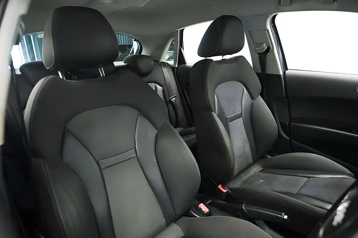 Used 2017 Audi A1 Sport Blue - Interior and Exterior details 7
