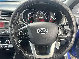 Used 2017 Audi A1 Sport Blue - Interior and Exterior details 14