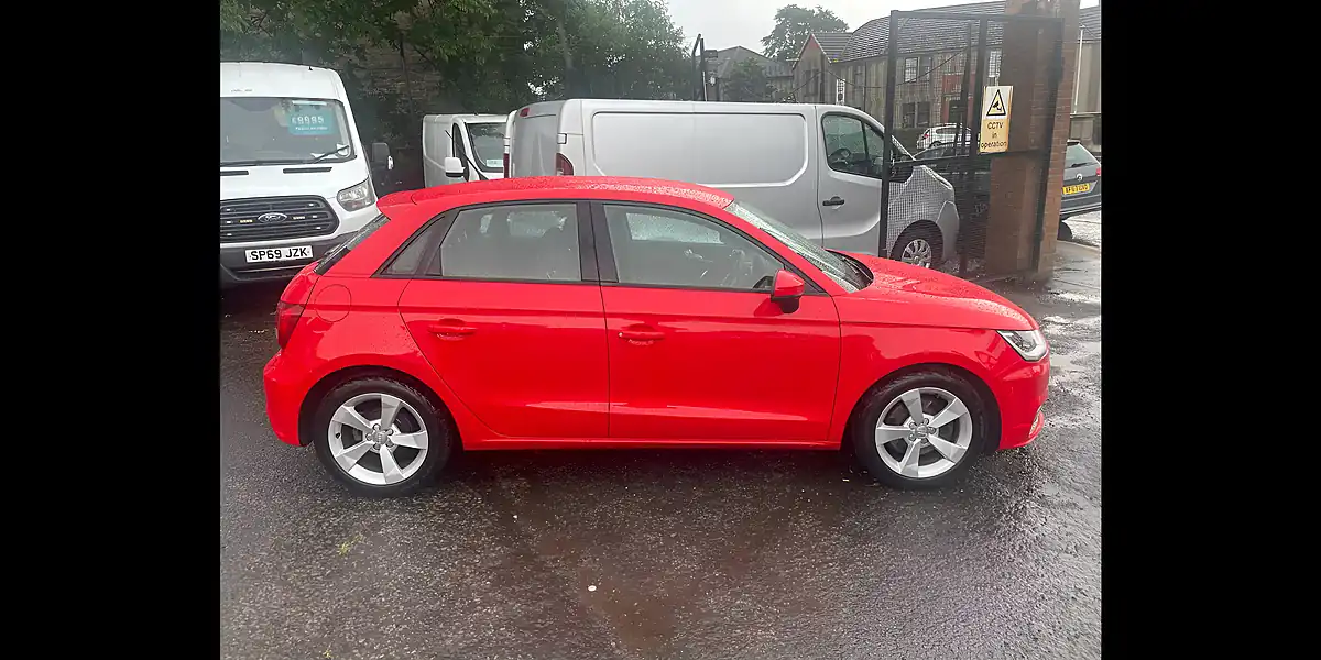 Used 2017 Audi A1 Sport Red - Interior and Exterior details 3