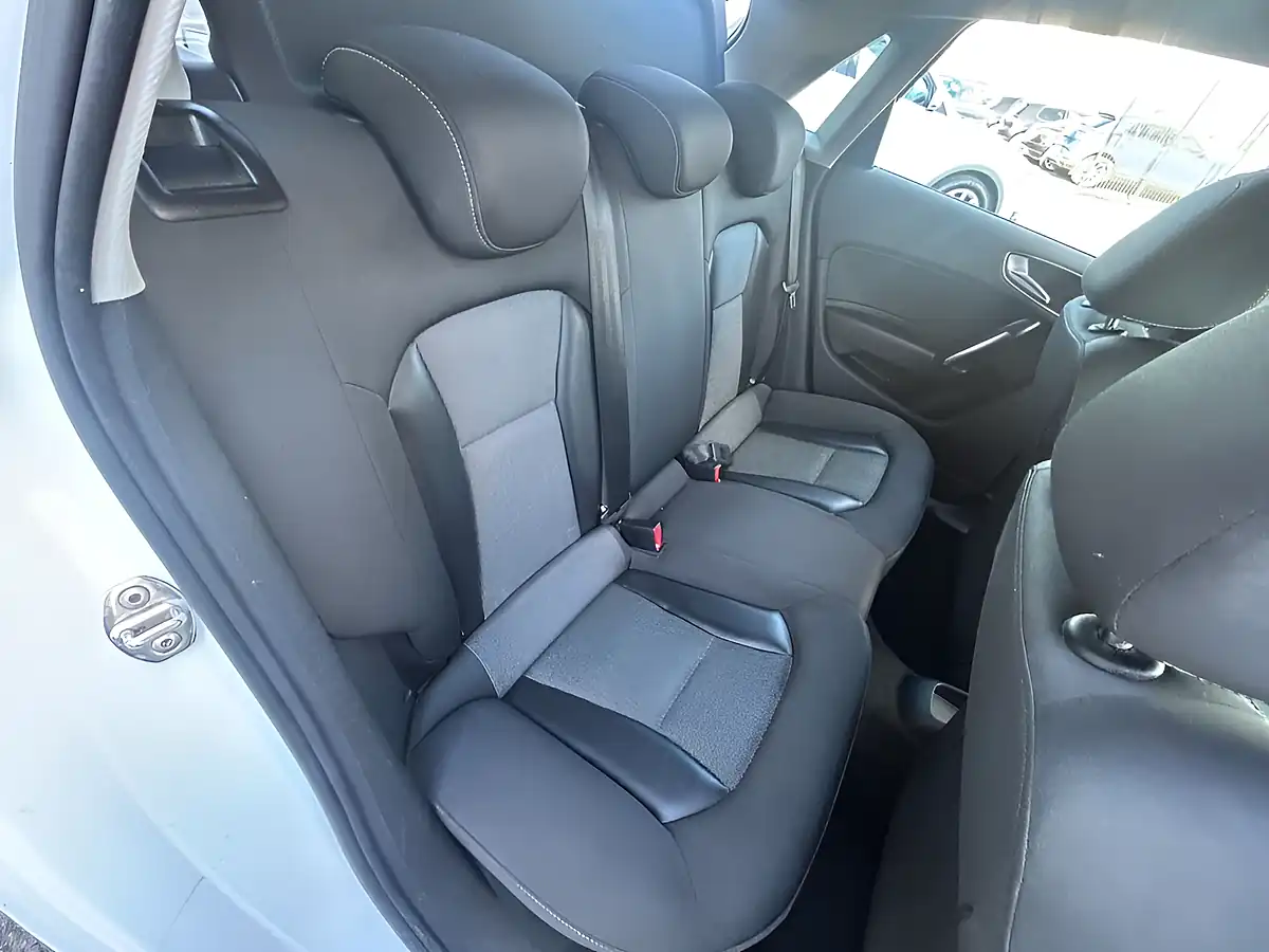 Used 2017 Audi A1 Sport White - Interior and Exterior details 13