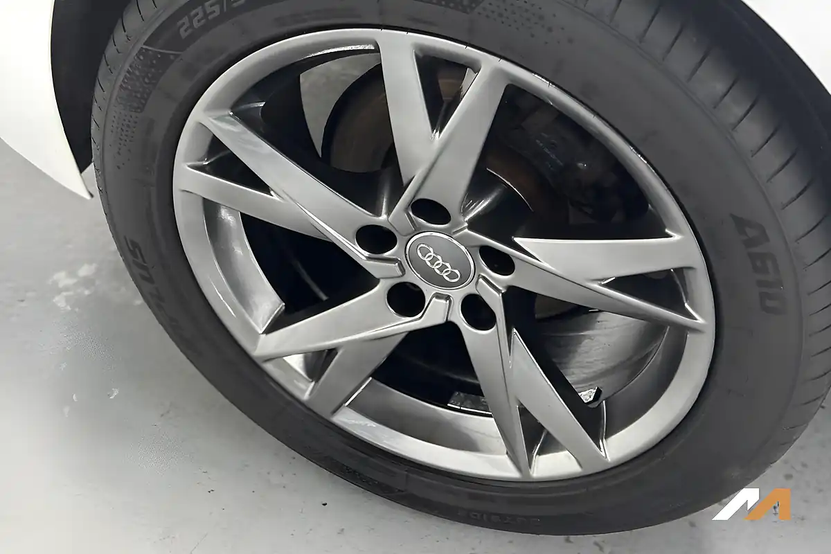 Used 2017 Audi A3 Se White - Interior and Exterior details 10
