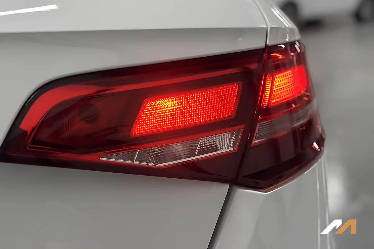 Used 2017 Audi A3 Se White - Interior and Exterior details 13
