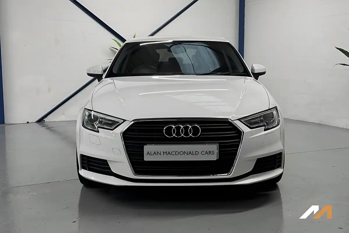 Used 2017 Audi A3 Se White - Interior and Exterior details 4