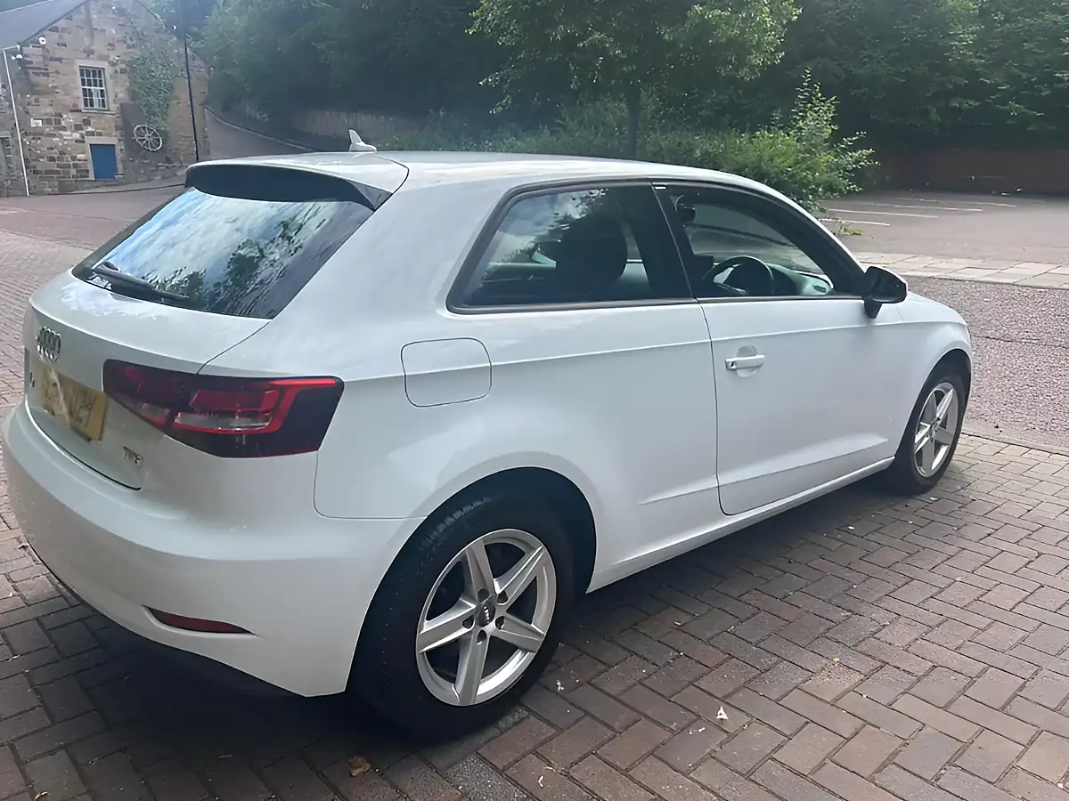 Used 2017 Audi A3 Se White - Interior and Exterior details 4