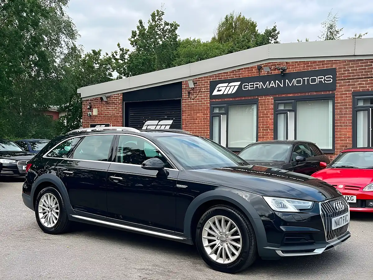 Used 2017 Audi A4 Allroad Black - Front View