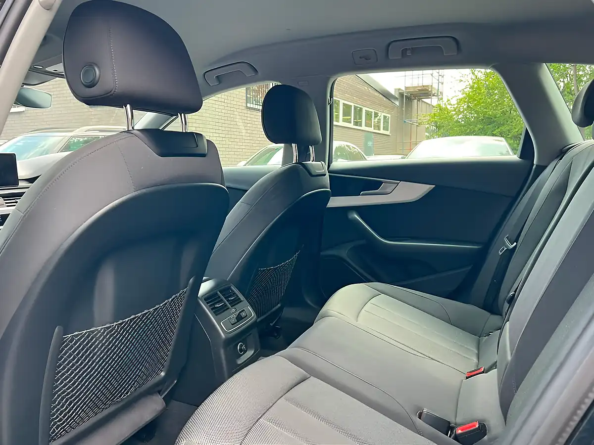 Used 2017 Audi A4 Allroad Black - Interior and Exterior details 14