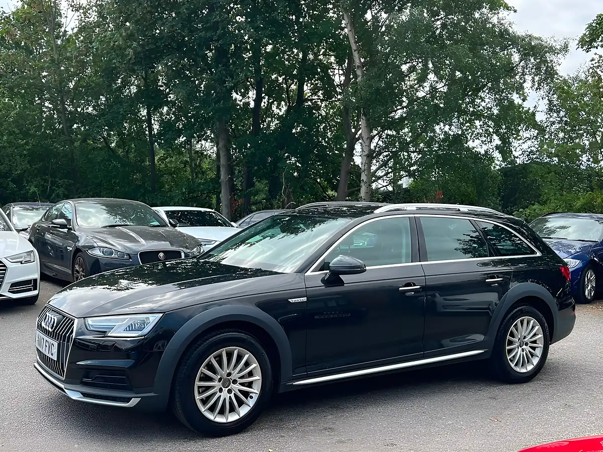 Used 2017 Audi A4 Allroad Black - Interior and Exterior details 2