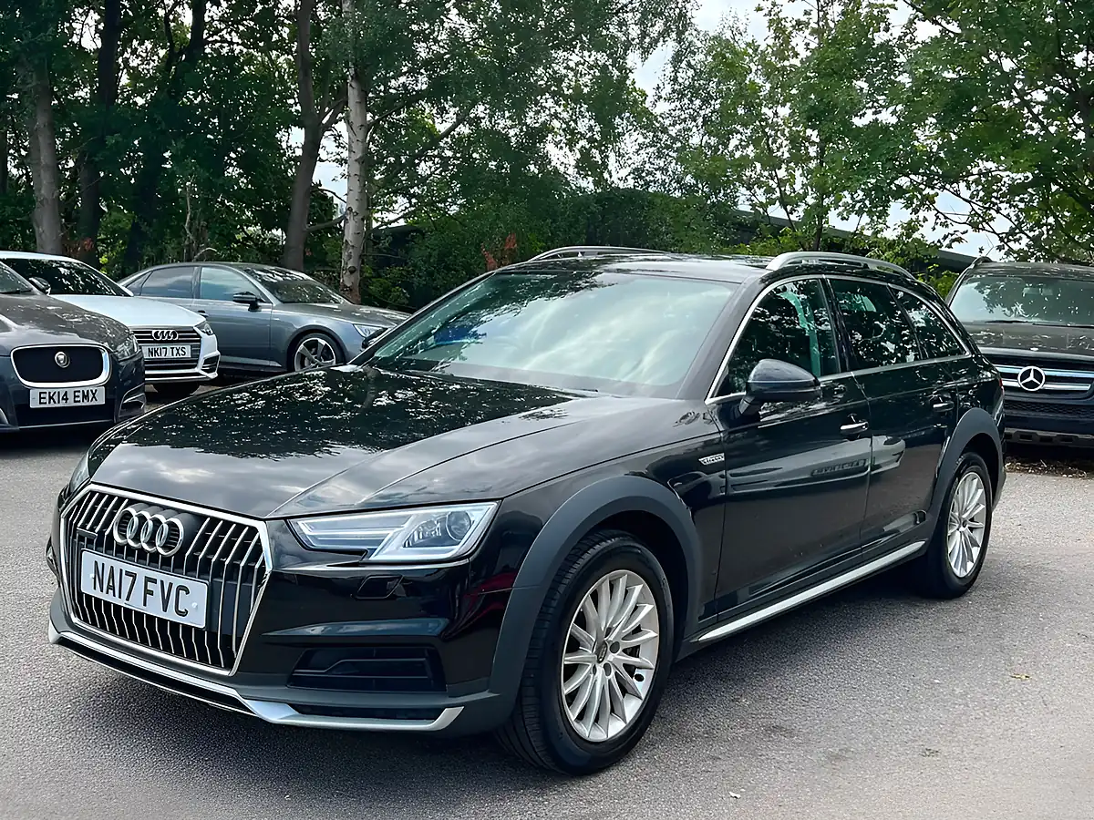 Used 2017 Audi A4 Allroad Black - Interior and Exterior details 6