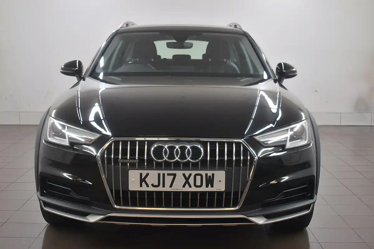 Used 2017 Audi A4 Allroad S Tronic Quattro Black - Interior and Exterior details 20