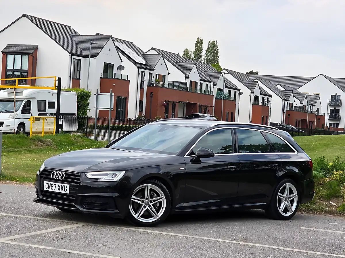 Used 2017 Audi A4 Avant S Line Black - Interior and Exterior details 3