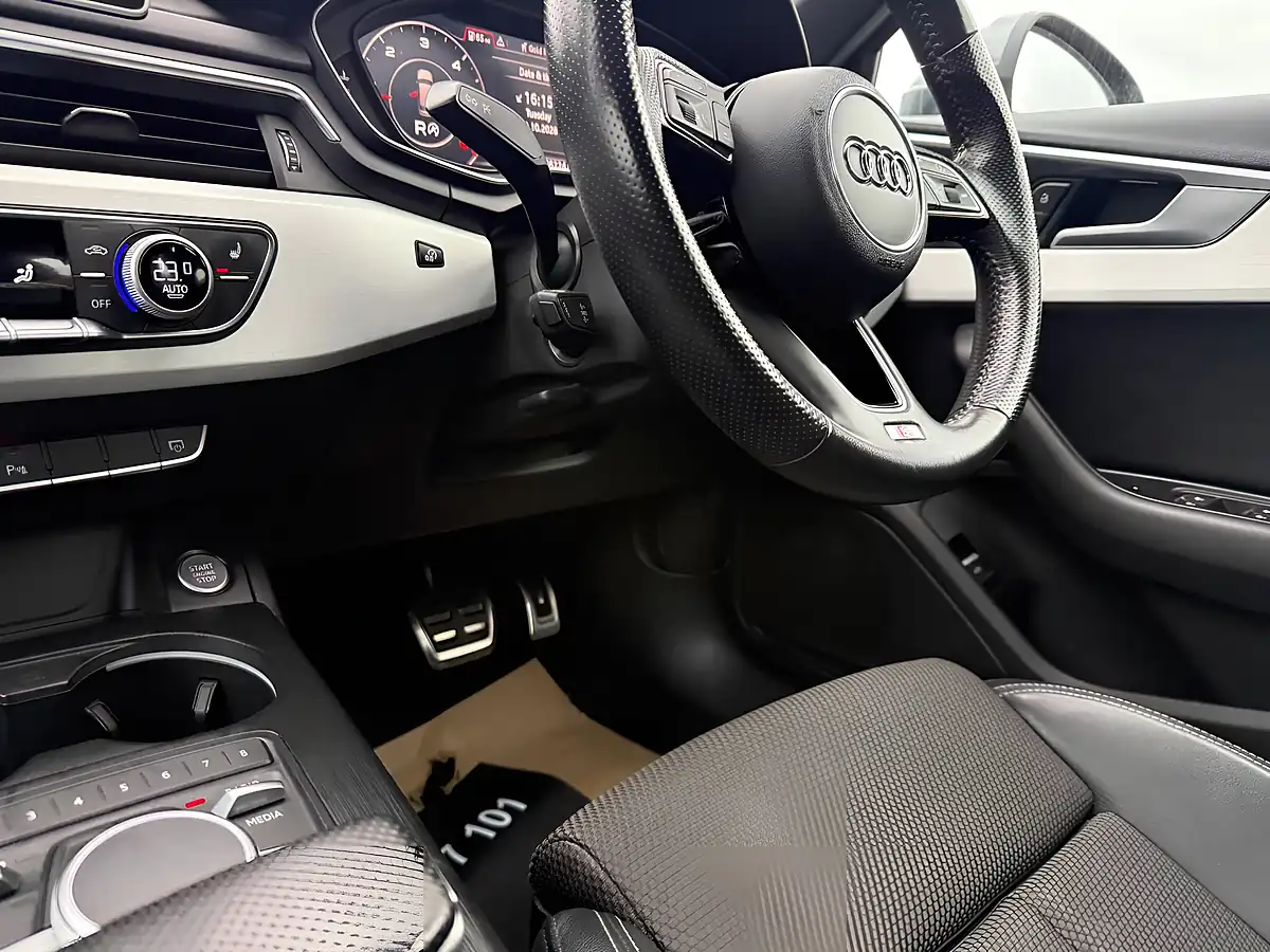 Used 2017 Audi A4 Avant S Line Grey - Interior and Exterior details 17