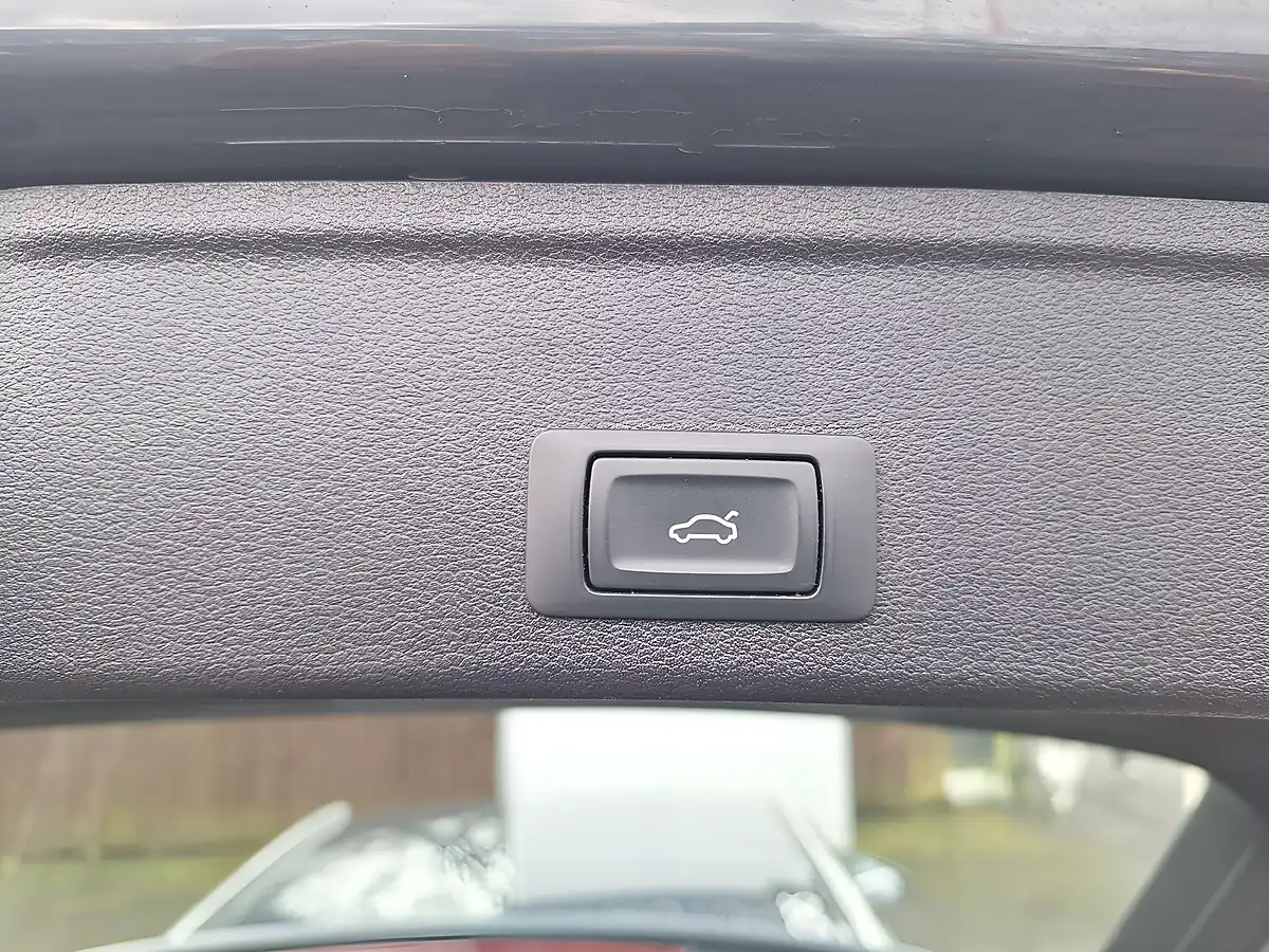 Used 2017 Audi A4 Avant S Line Grey - Interior and Exterior details 15
