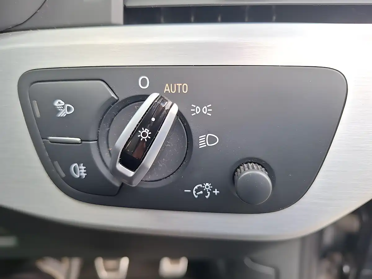 Used 2017 Audi A4 Avant S Line Grey - Interior and Exterior details 16