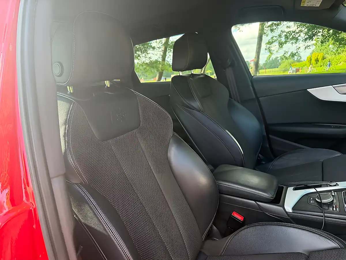 Used 2017 Audi A4 Avant S Line Red - Interior and Exterior details 12