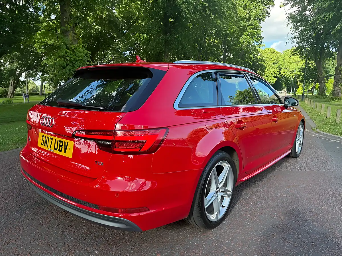 Used 2017 Audi A4 Avant S Line Red - Interior and Exterior details 3