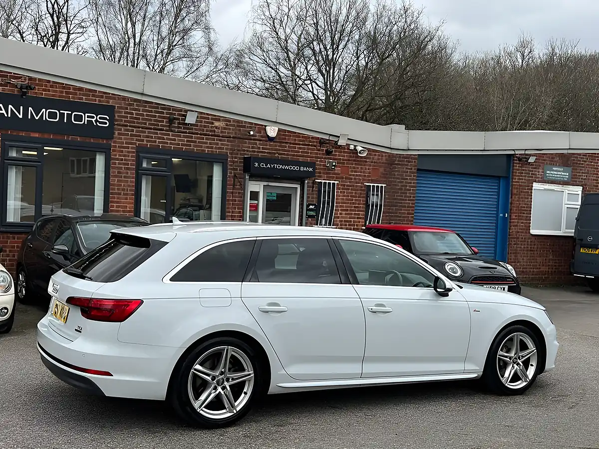 Used 2017 Audi A4 Avant S Line White - Interior and Exterior details 7