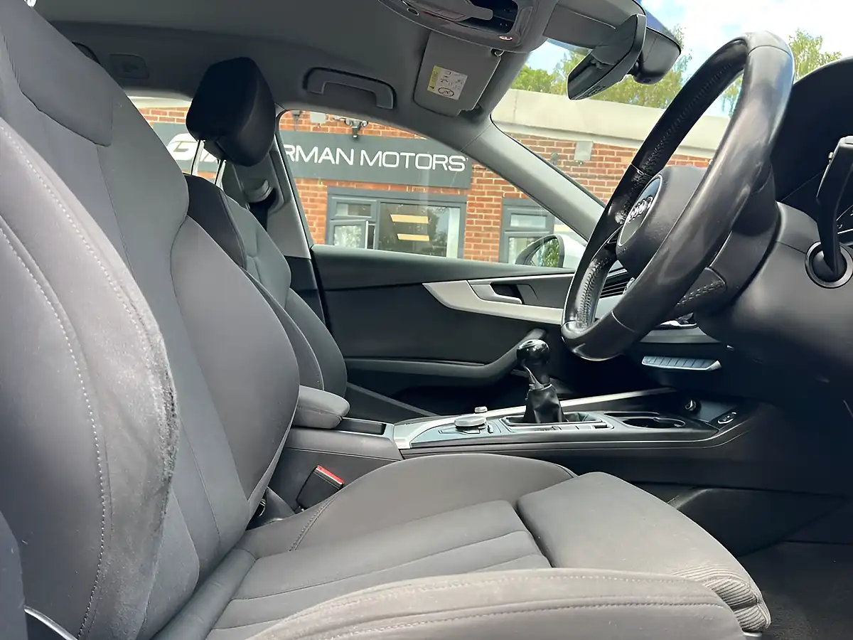 Used 2017 Audi A4 Avant Sport White - Interior and Exterior details 11