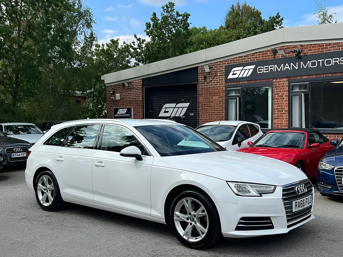 Used 2017 Audi A4 Avant Sport White - Interior and Exterior details 5