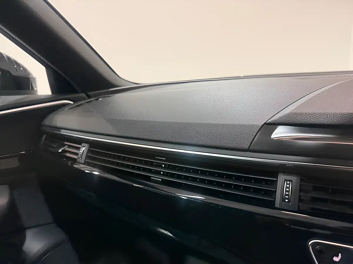 Used 2017 Audi A4 Black Edition White - Interior and Exterior details 17