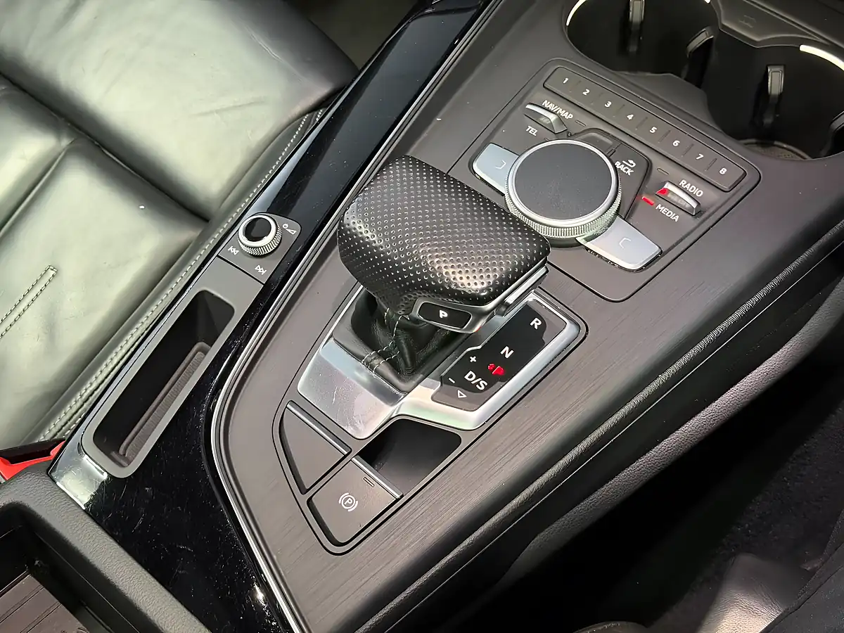 Used 2017 Audi A4 S Line Blue - Interior and Exterior details 13