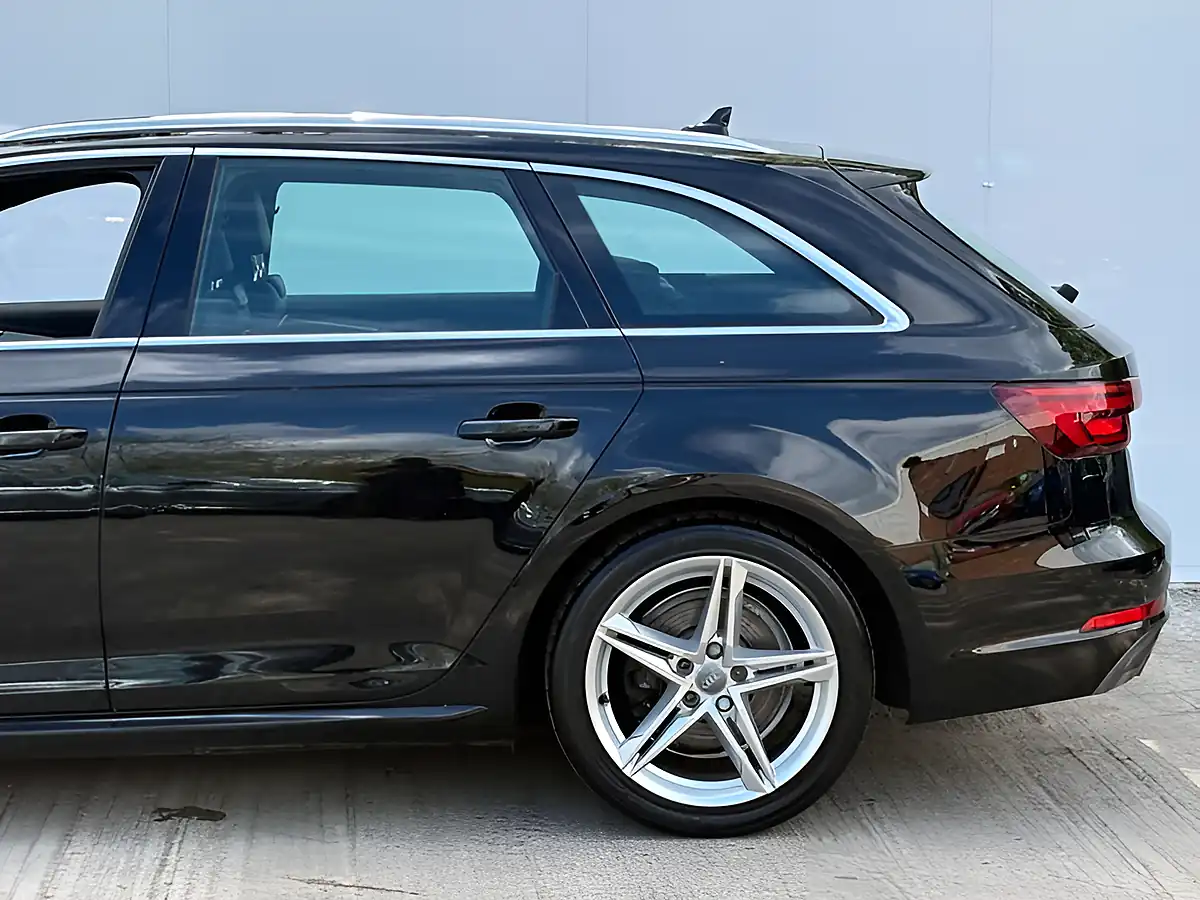 Used 2017 Audi A4 S Line Brilliant Black - Interior and Exterior details 17