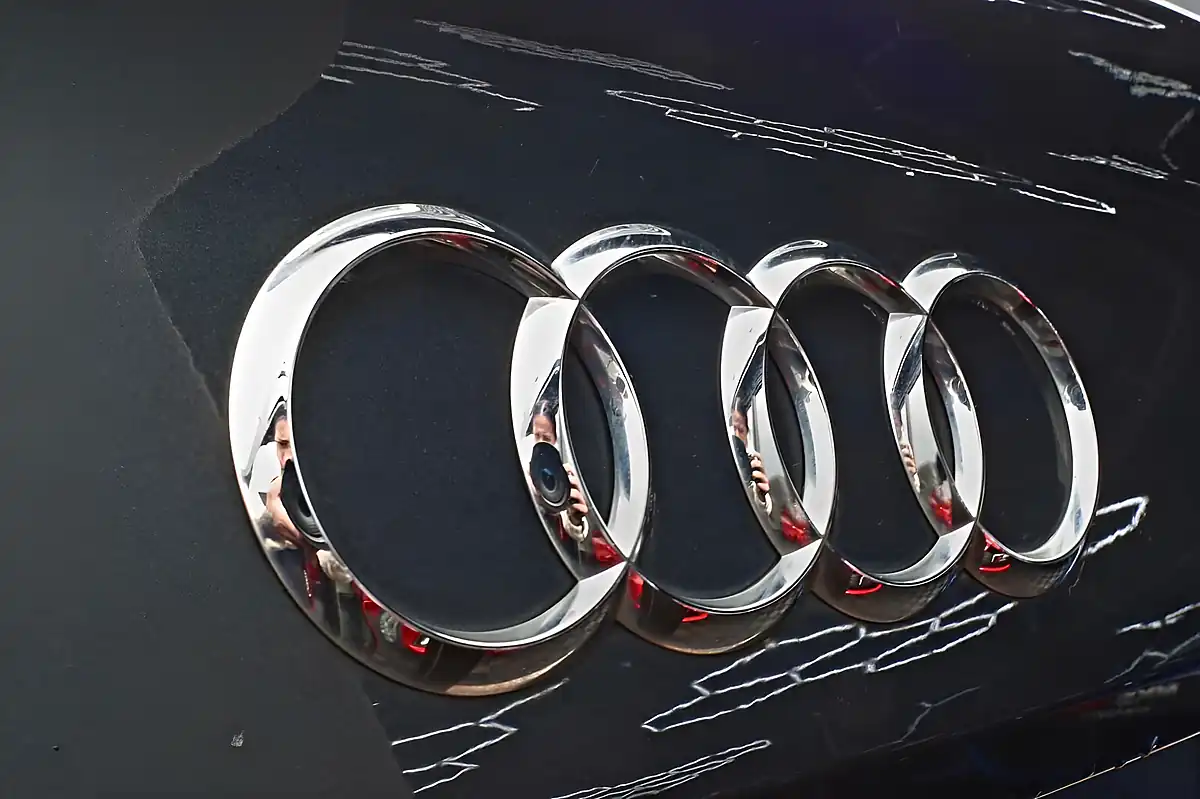 Used 2017 Audi A4 S Line Grey - Interior and Exterior details 10