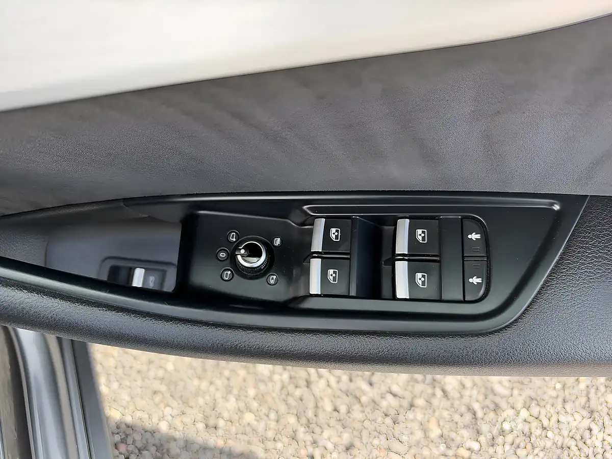 Used 2017 Audi A4 S Line Grey - Interior and Exterior details 18