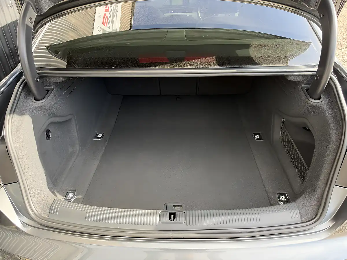 Used 2017 Audi A4 S Line Grey - Interior and Exterior details 20