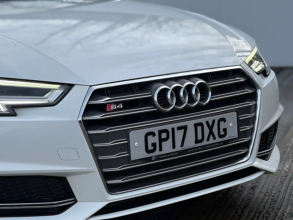 Used 2017 Audi A4 S4 Glacier White - Interior and Exterior details 8