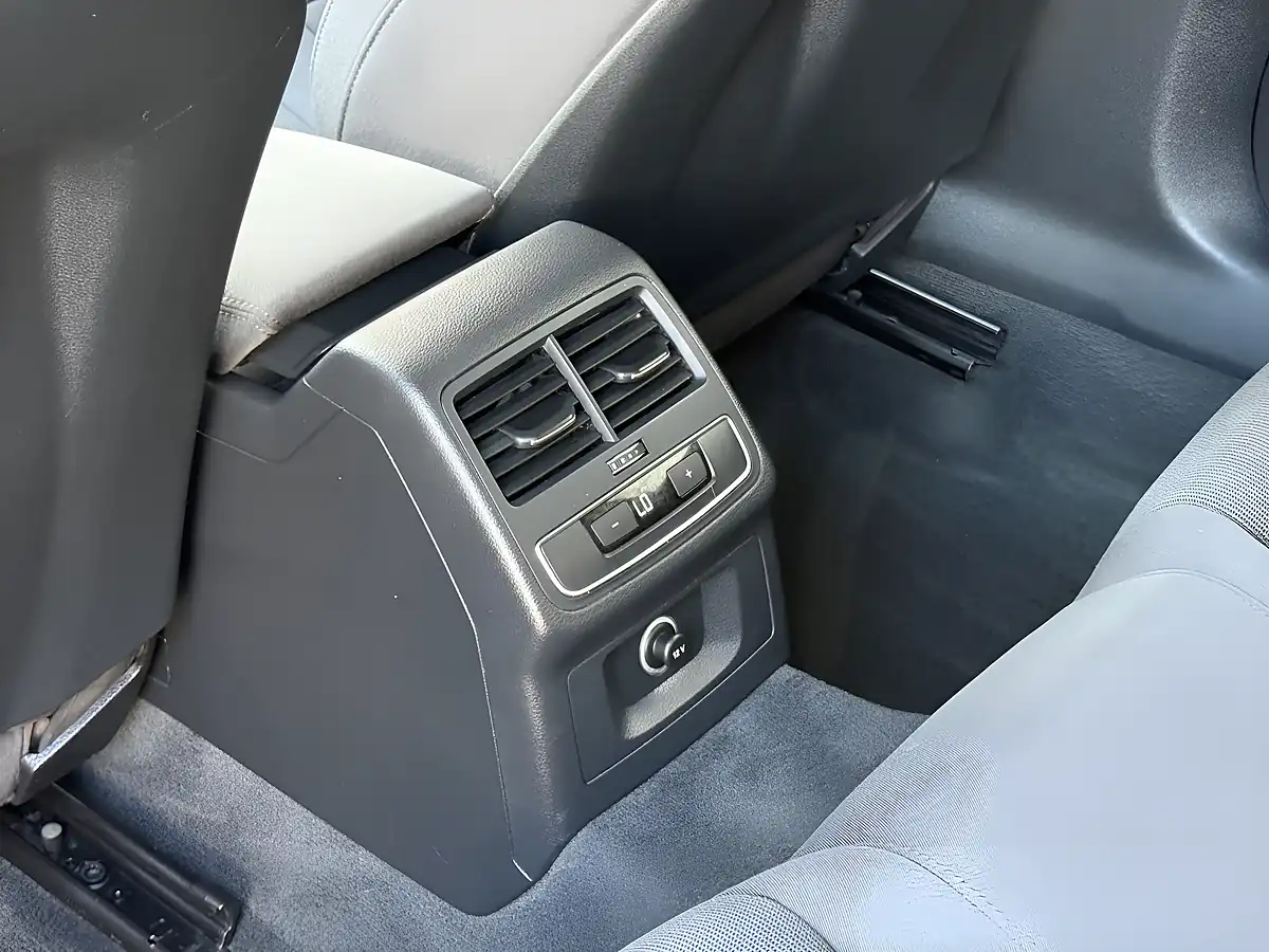 Used 2017 Audi A4 Sport Black - Interior and Exterior details 17