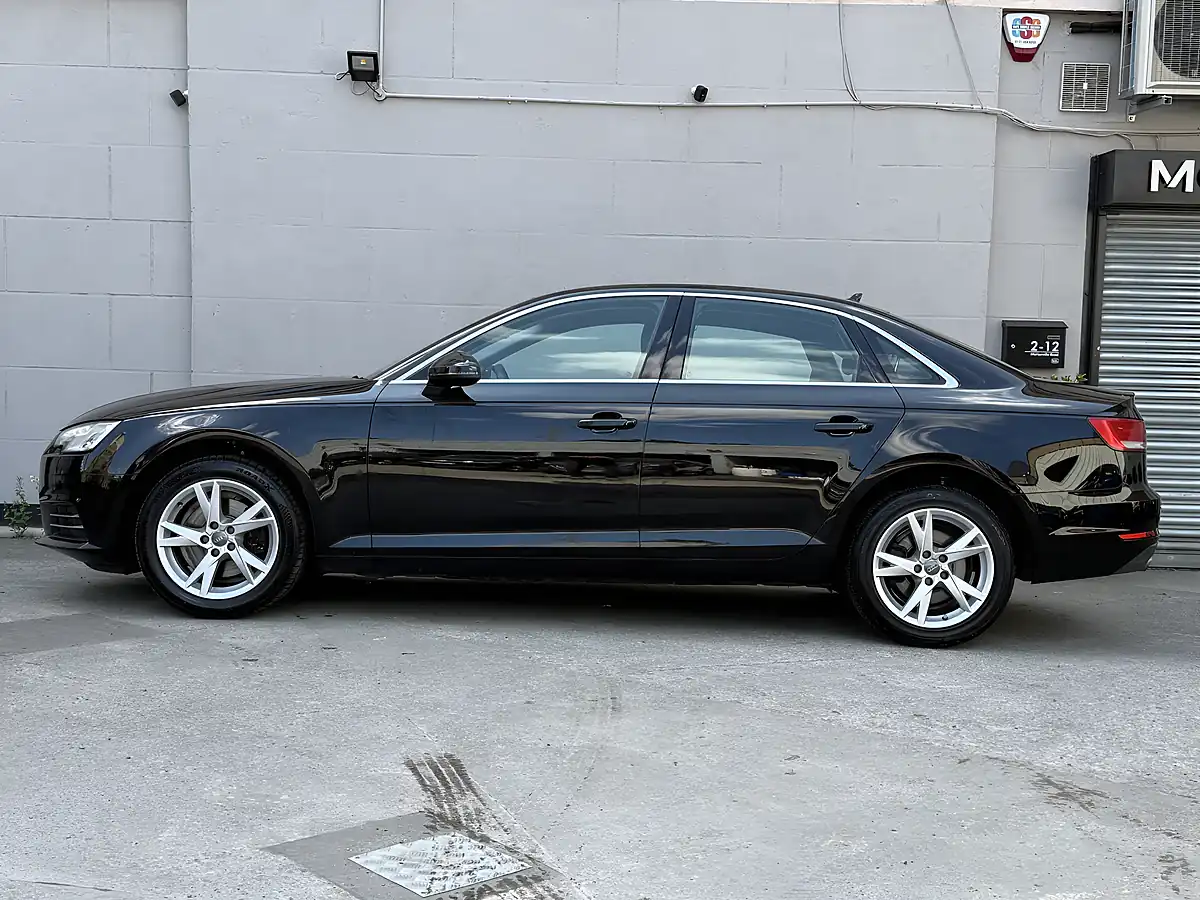 Used 2017 Audi A4 Sport Black - Interior and Exterior details 6