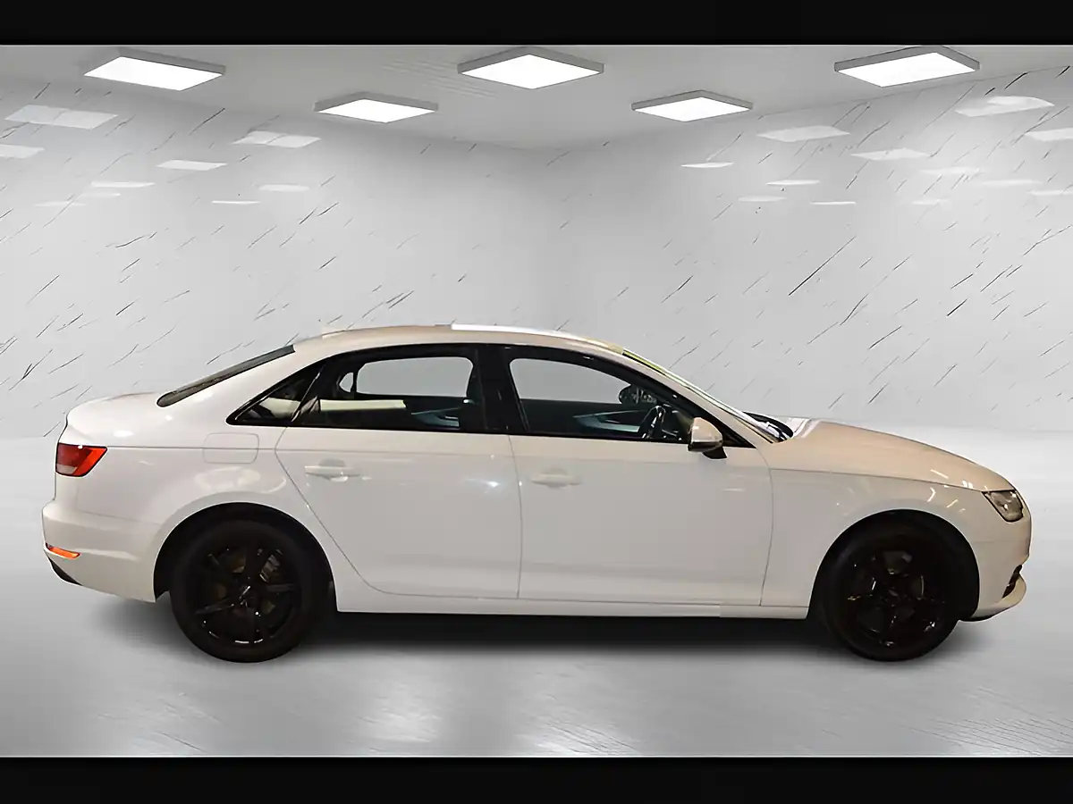 Used 2017 Audi A4 Sport White - Interior and Exterior details 5