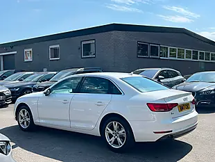 Used 2017 Audi A4 Sport White - Interior and Exterior details 10