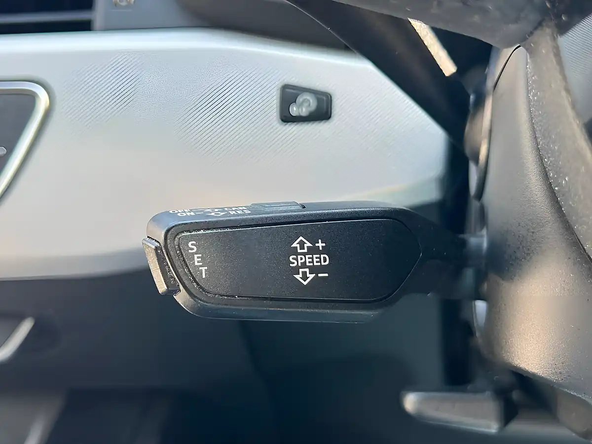 Used 2017 Audi A4 Sport White - Interior and Exterior details 19