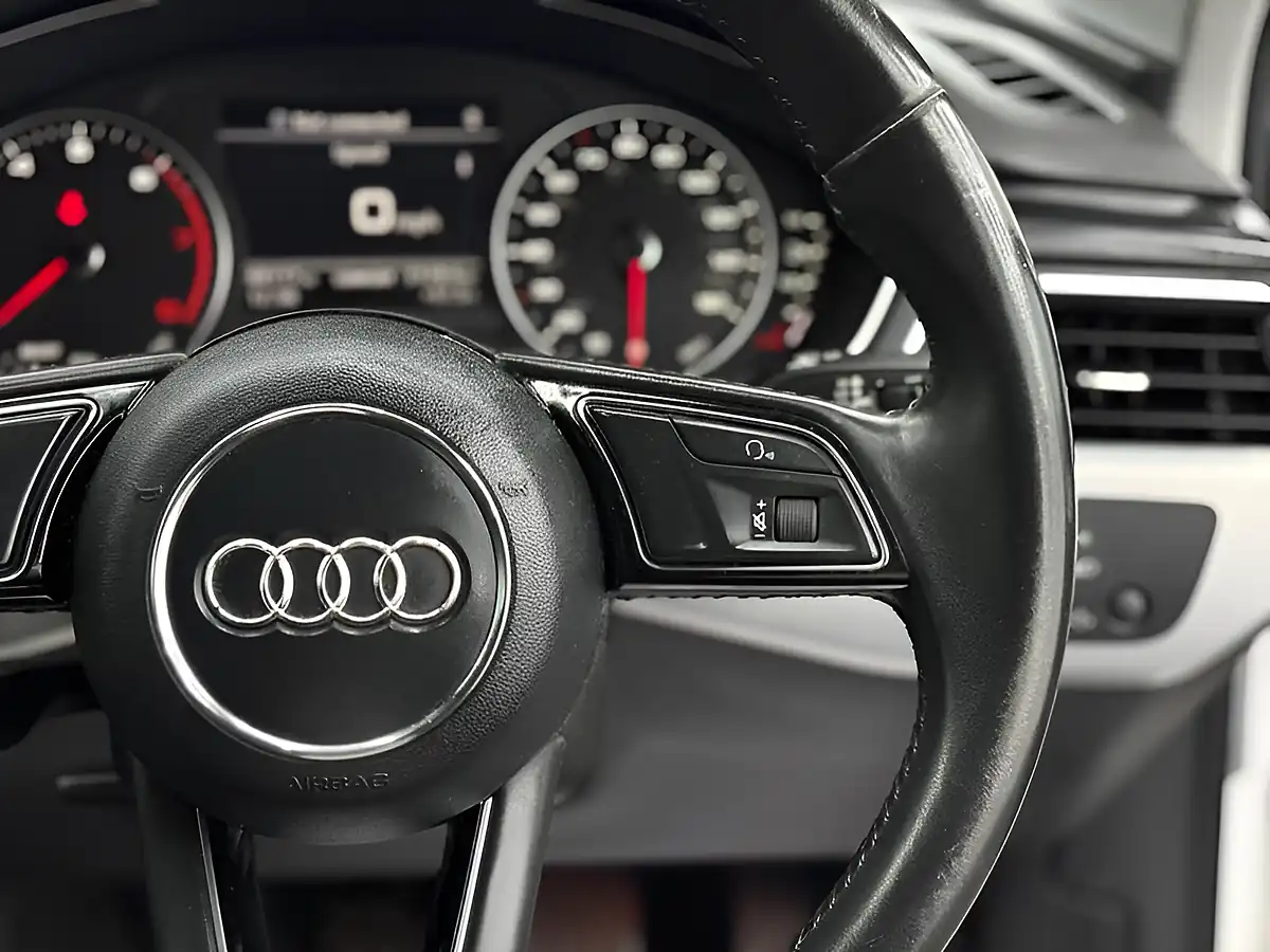 Used 2017 Audi A4 Sport White - Interior and Exterior details 17