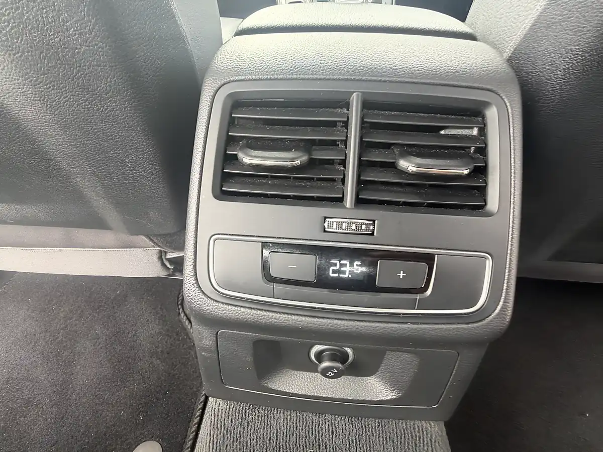 Used 2017 Audi A4 Ultra Se Grey - Interior and Exterior details 14