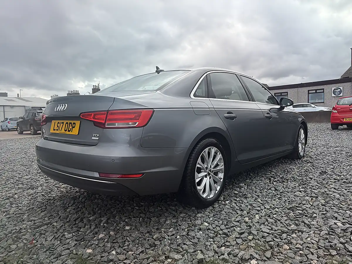 Used 2017 Audi A4 Ultra Se Grey - Interior and Exterior details 5