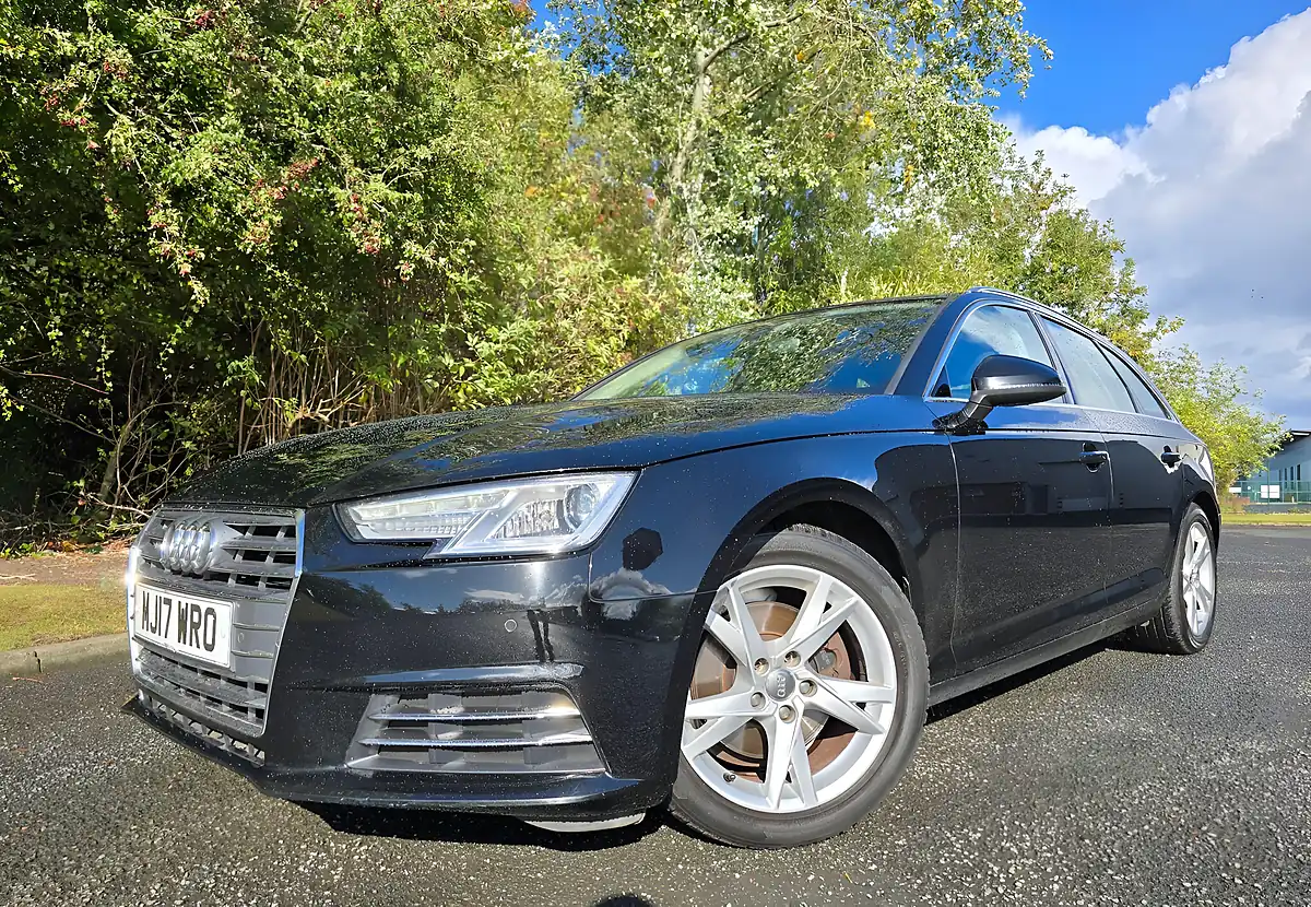 Used 2017 Audi A4 Ultra Sport Black - Interior and Exterior details 2