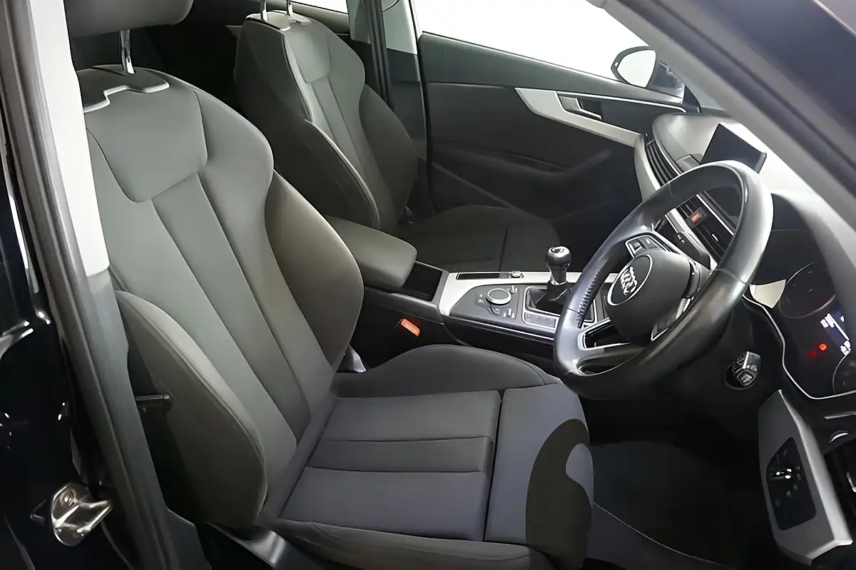 Used 2017 Audi A4 Ultra Sport Black - Interior and Exterior details 8